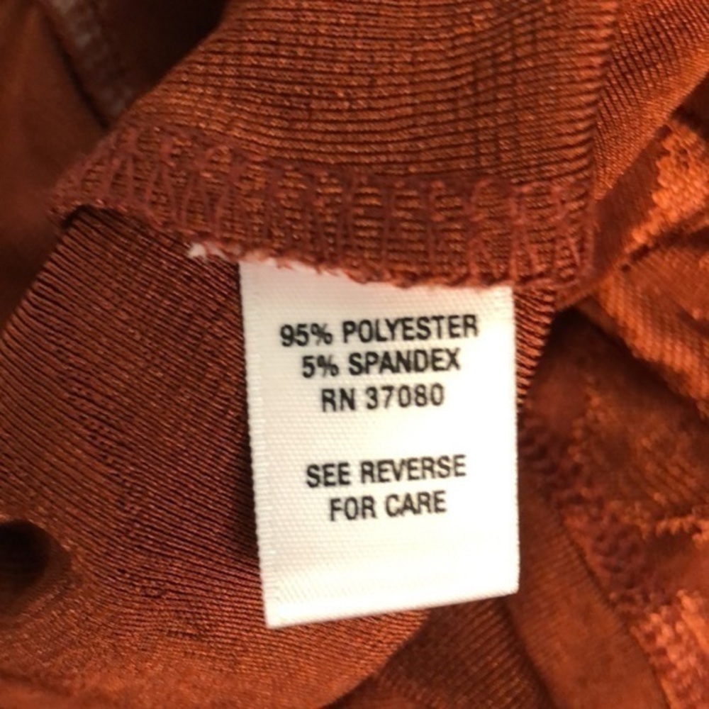 Est. 1946 Top Size Xl Rust Color With A Chevron P… - image 5